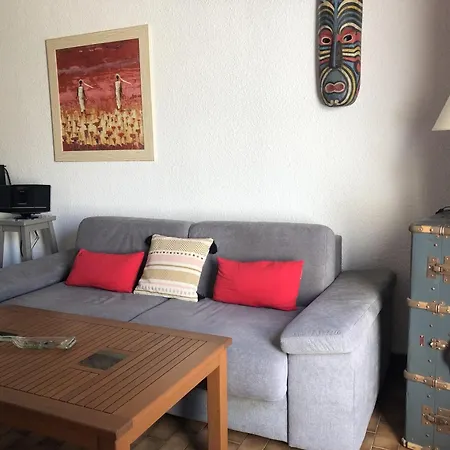 Bel T2 Cosy Avec Terrasse - Proche Plage, Parking Inclus - Fr-1-793-3 Apartment